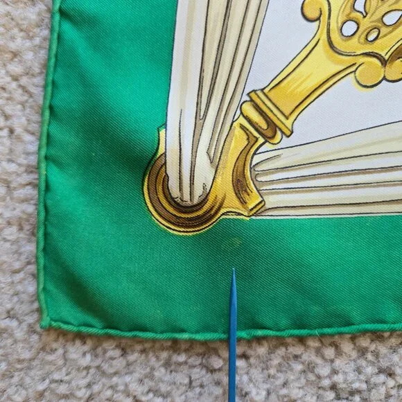 Hermès Vintage Silk Scarf Étriers Stirrups Equestrian Hand Rolled - Picture 6 of 16